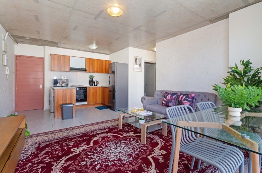 1 Bedroom Property for Sale in Woodstock Western Cape